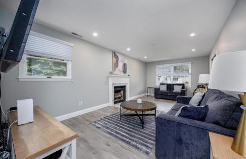 A Shore Thing - Spacious House w Large Deck, BBQ, Linens & Pet Friendly - Foto 9