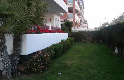 Passeig Maritim Apartment - Photo 57