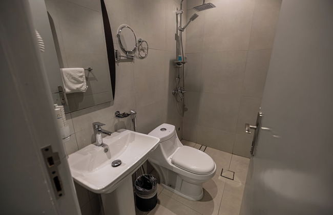 Malath Raqi - Foto 13