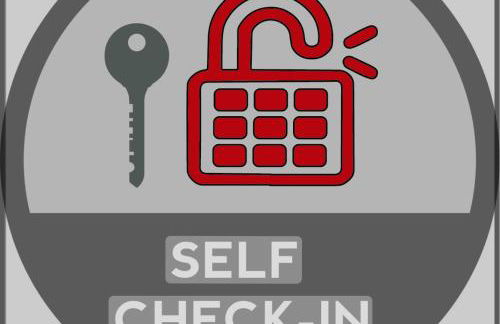 Casa Zoe Apartment Free parking,self check in & free wi fi - Photo 36