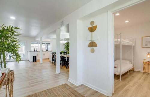 Posh 6BR 2,5BA Holiday Home with Pool, Media-Game Room & Hot Tub - Foto 34