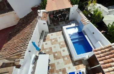 La Covacha - unique town house with exclusive pool and garden in the heart of the Village - Foto 49