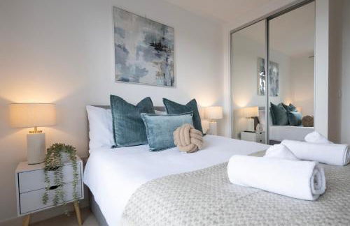 1BR River View - Parking - Sleeps 4 - Foto 10