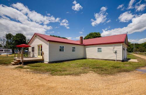 Dock Access Waterfront Cottage in Avenue! - Foto 22