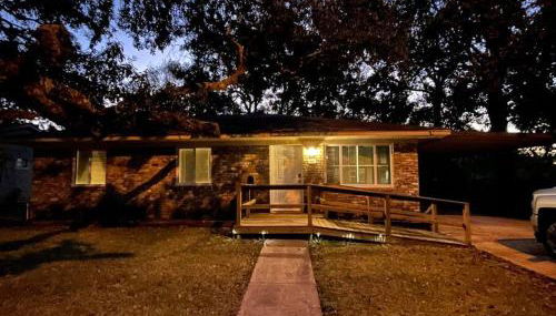 Feels like HOME escape, 1/2 Mile to beach - Foto 4