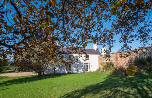 Georgian Country House -Panoramic Views -Sleeps 12 - Photo 34