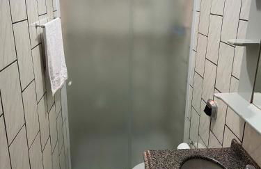 SUA CASA DE FÉRIAS 5 MINUTOS a pé do BETO CARRERO! - Foto 17