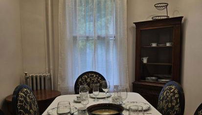 Baker Park Charm - Photo 3