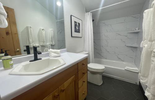 Spruce Way Retreat - Foto 28