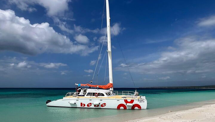 Katamaran-Kreuzfahrt nach Bahia de las Aguilas - Foto 1