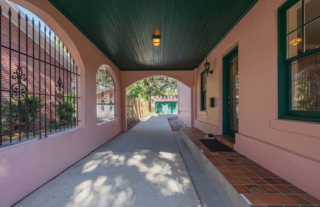 Pillars' Castle - Photo 7