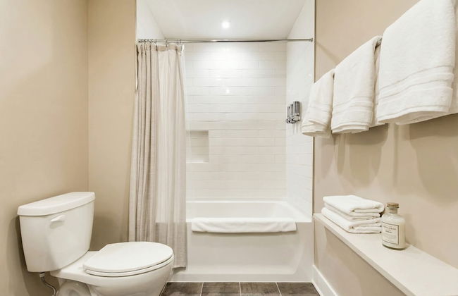 Downtown Luxury - 10 Beds & Free Parking - Foto 73