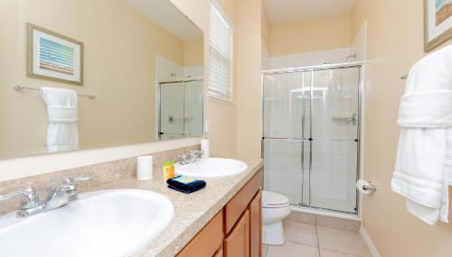 Newly Remodeled 1 story - 5 Bed 5 Bath with Pvt Pool Spa And Game Room - Foto 5