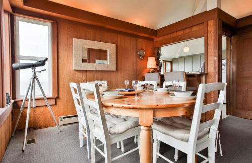 Abalone Alcove! Hot Tub! Pool Table! AMAZING VIEWS! Fast WiFi!! Dog Friendly! - Foto 10