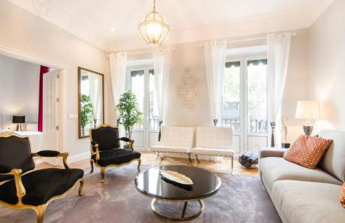 Stunning Stylish 4BD 3BTH - City Center-Atocha - Photo 5