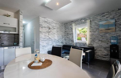 Bayview Villa by Pag tours - Photo 31