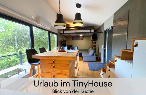 TinyHousebeiDresden mit Faßsauna unser größtes winziges Häuschen für bis zu 7 Personen, Kaminofen, große Terrasse - Nähe Sächsische Schweiz - Von Juni - September Mindestmietzeit 1 Woche Sa-Sa - Foto 7