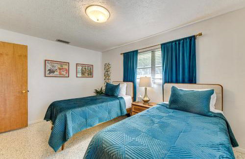 Lanai and Pet Friendly! Retro-Chic Sarasota Home! - Foto 20