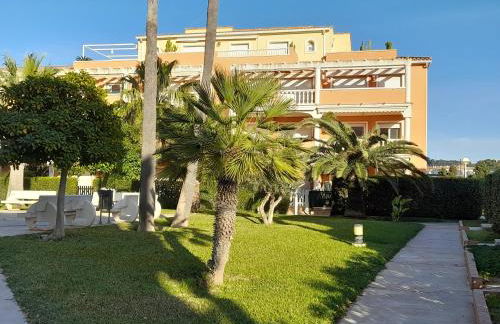 Beautiful 2-bed beachside apartment - Foto 17