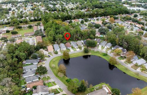 3br 2bath near Town Center - Photo 41