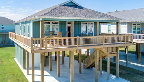 Two Adjacent Cabins, Sleeps 18 - Foto 3