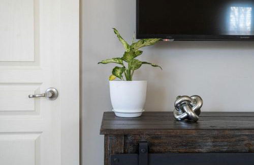 Music Row Nashville King Beds Keyless Entry - Foto 13