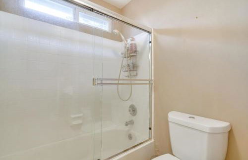 Centrally Located Home with Yard in Hayward! - Foto 23