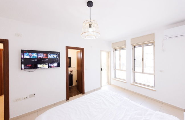 HaSharon Tranquil Villa by Sea N' Rent - Foto 2