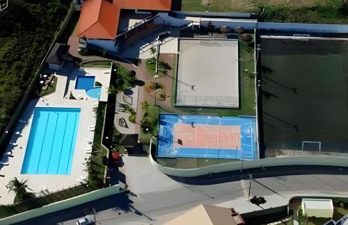 Apartamento luxuoso em condomínio com clube - Foto 13