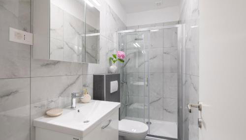 Bluetique Beach Apartments - Foto 5, Shower