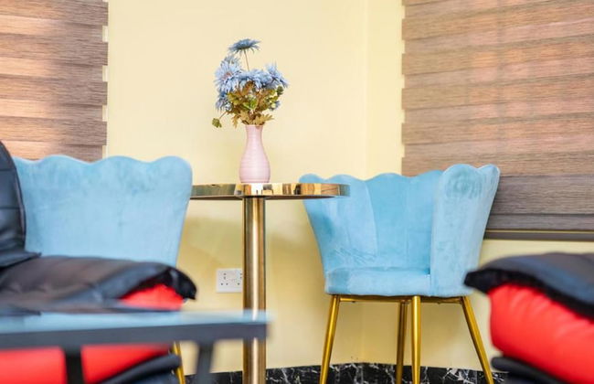 Impeccable 2-bed Apartment in Accra - Foto 13