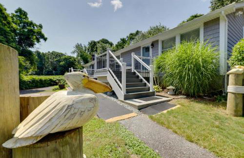 Coastal Getaway with Porch, 2 Mi to Niantic Beach! - Foto 26