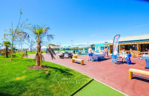 River Lodge Platinum Plus Holiday Home with River Views, Free Wifi & Netflix - Foto 26