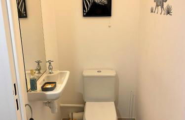 T2 proche de la gare, à 10 minutes à pieds de la Croisette, piscine & parking dans résidence de haut standing - Foto 45