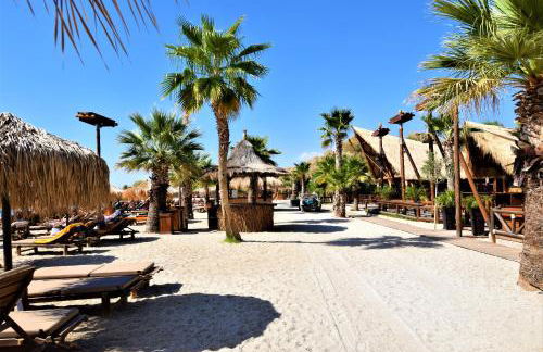 Zefyros Super Cool Apartments next to Alimos Riviera - Foto 40