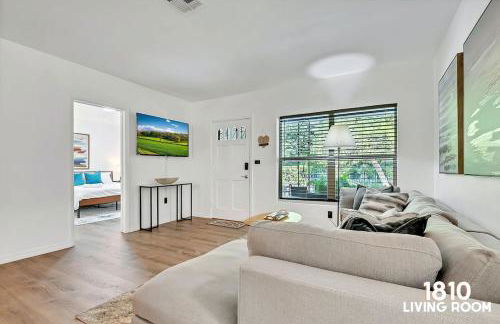 3 Home 12 bedroom compound with Pool and BBQ sleeps 24 - Foto 65