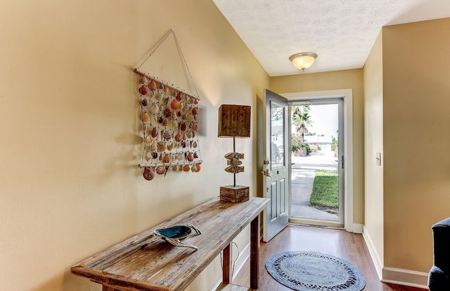 Fernandina Shores Condo with Private Balcony and Access to Pool by RedAwning - Foto 30