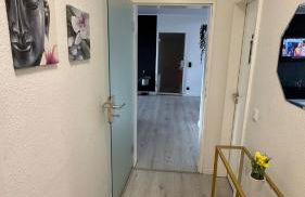 Modern & Cozy Cologne Apartment with Fireplace & Balcony - Foto 8