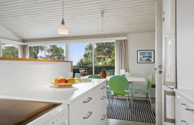 "Bridgette" - 100m from the sea - Foto 21