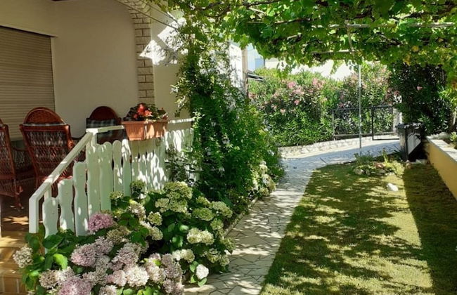 Ani - Garden With Playground - A1 Gornji - Photo 17