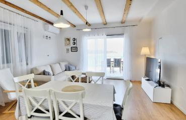 Captain's House Primošten - feel the sea - Photo 3