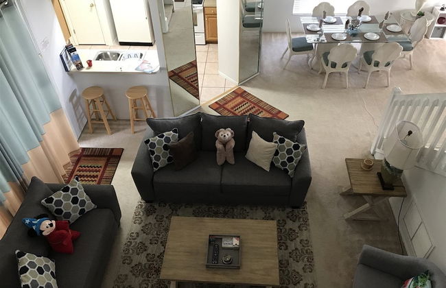 3 Bedroom Home With Private Screened Pool With Rock Waterfall Feature and Gameroom by Florida Dream Homes - Foto 17