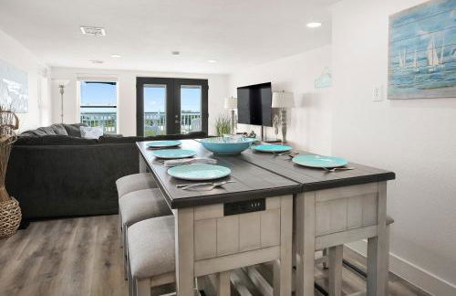 6 Bedroom plus Crows Nest with Beach View - Foto 17