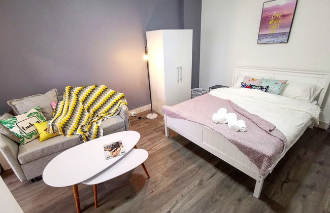 Sky Garden Studios - Photo 12