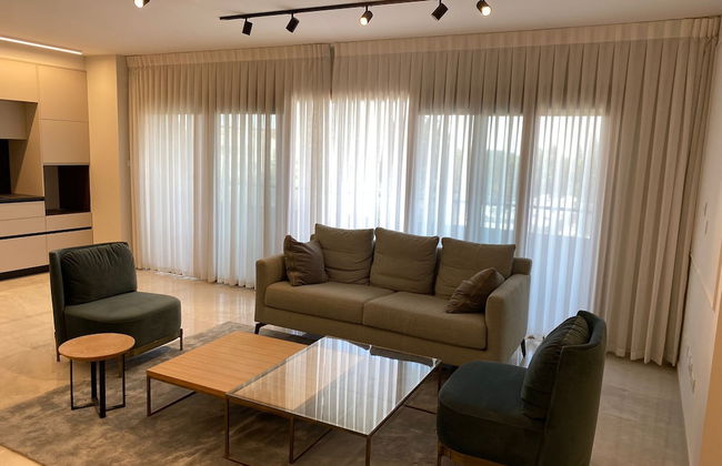 King David - Photo 25