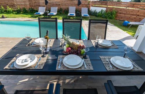 Rosemary Rhodes Villa - Photo 19