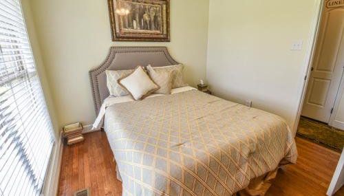 Waterfront Home with Spacious Outdoor Deck Boat Slip - Foto 5