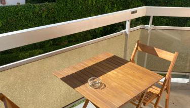 Au cœur du centre ville avec parking privé balcon et wifi - Foto 2