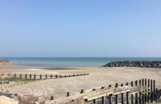 Remarkable Seaside Apartment - Sleeps 4 - Foto 29