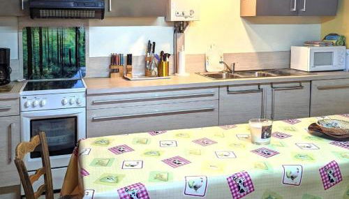 Charmante maison de village en Haute-Saône avec cheminée - FR-1-583-479 - Foto 3